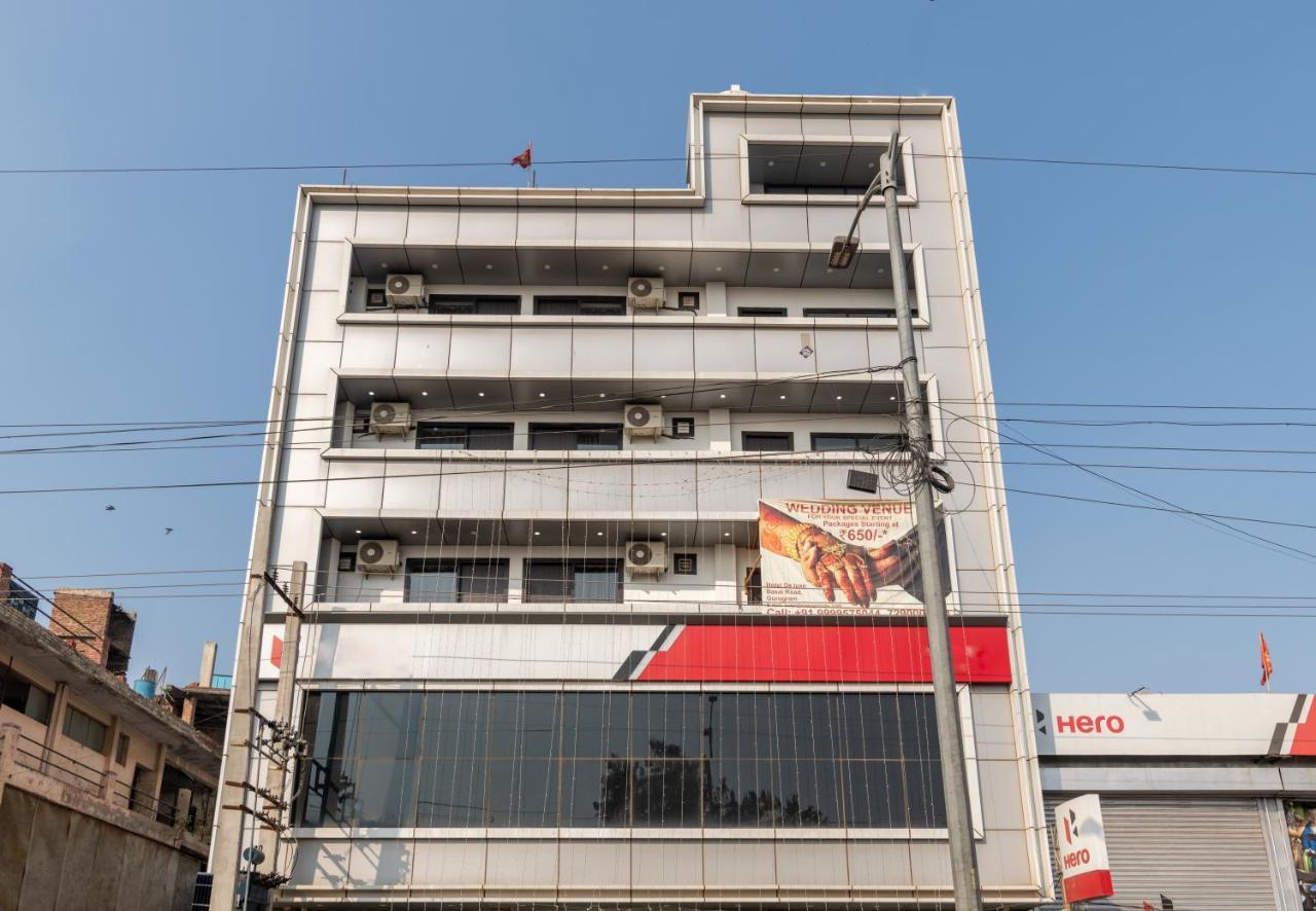 Hotel De Luxe Basai Road Gurgaon Dış mekan fotoğraf